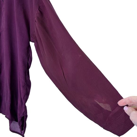 Tolani Purple 100% Cupro Button Up Roll Tab Long Sleeve Blouse - Picture 6 of 8